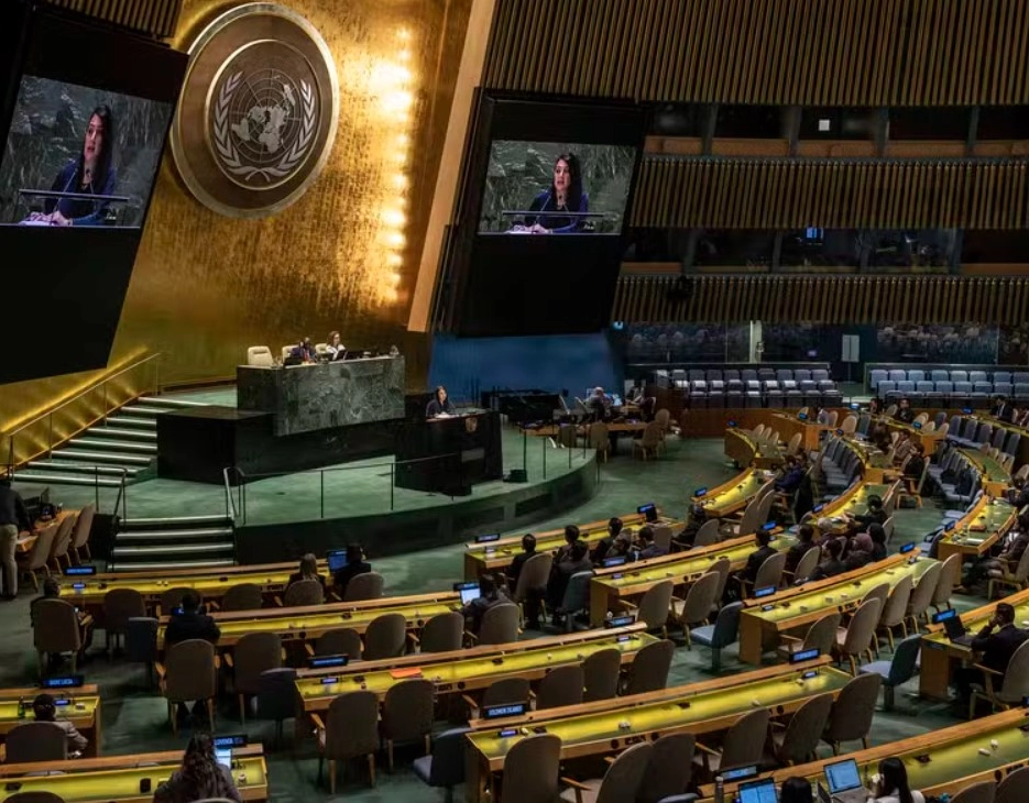 Assembleia Geral da ONU pede fim da ocupação israelense nos territórios palestinos em um ano