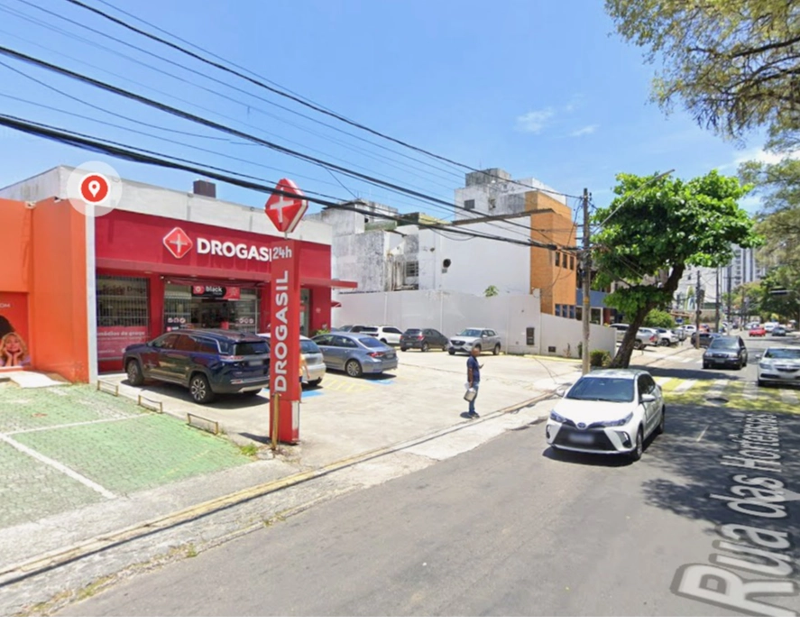 Farmácia é assaltada na Pituba e criminosos roubam canetas de Ozempic e Mounjaro