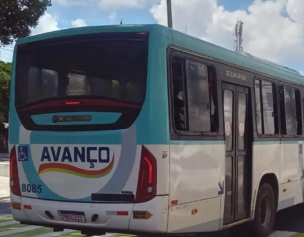 Greve dos rodoviários da Avanço é cancelada após acordo