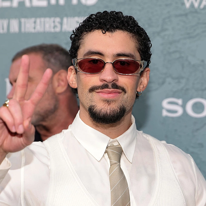 Bad Bunny desbanca Taylor Swift e é o artista mais ouvido no Spotify em 2025; veja ranking