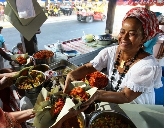 Dia das Baianas de Acarajé tem programação especial em Salvador; confira