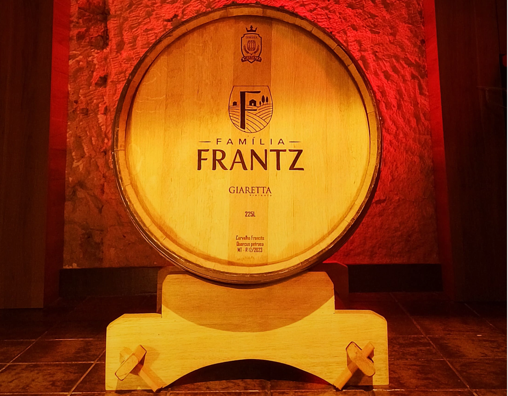 Família Frantz Wine House abre as portas para amantes do vinho em evento de inauguração