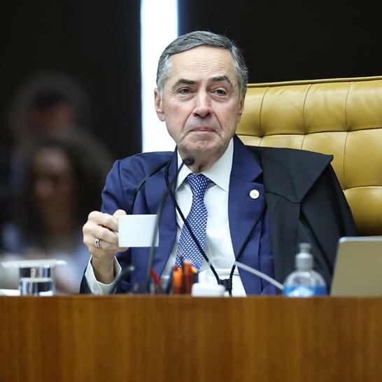 Luís Roberto Barroso anuncia aposentadoria antecipada do STF: 'Novos rumos''