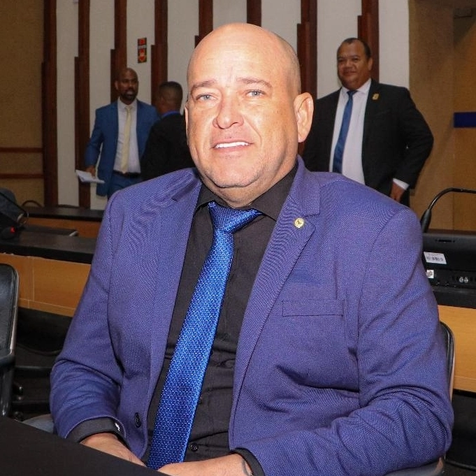 PRD suspende deputado Binho Galinha, preso suspeito de chefiar milícia