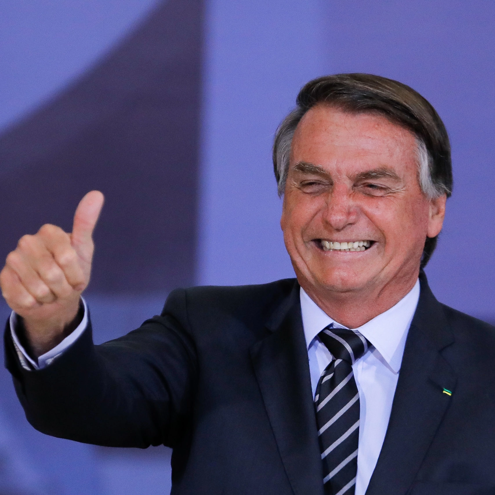 Ex-presidente Jair Bolsonaro ganha prêmio na Mega-Sena