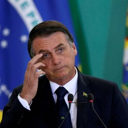 Bolsonaro critica taxa de desemprego do IBGE e diz que é 'mentira'