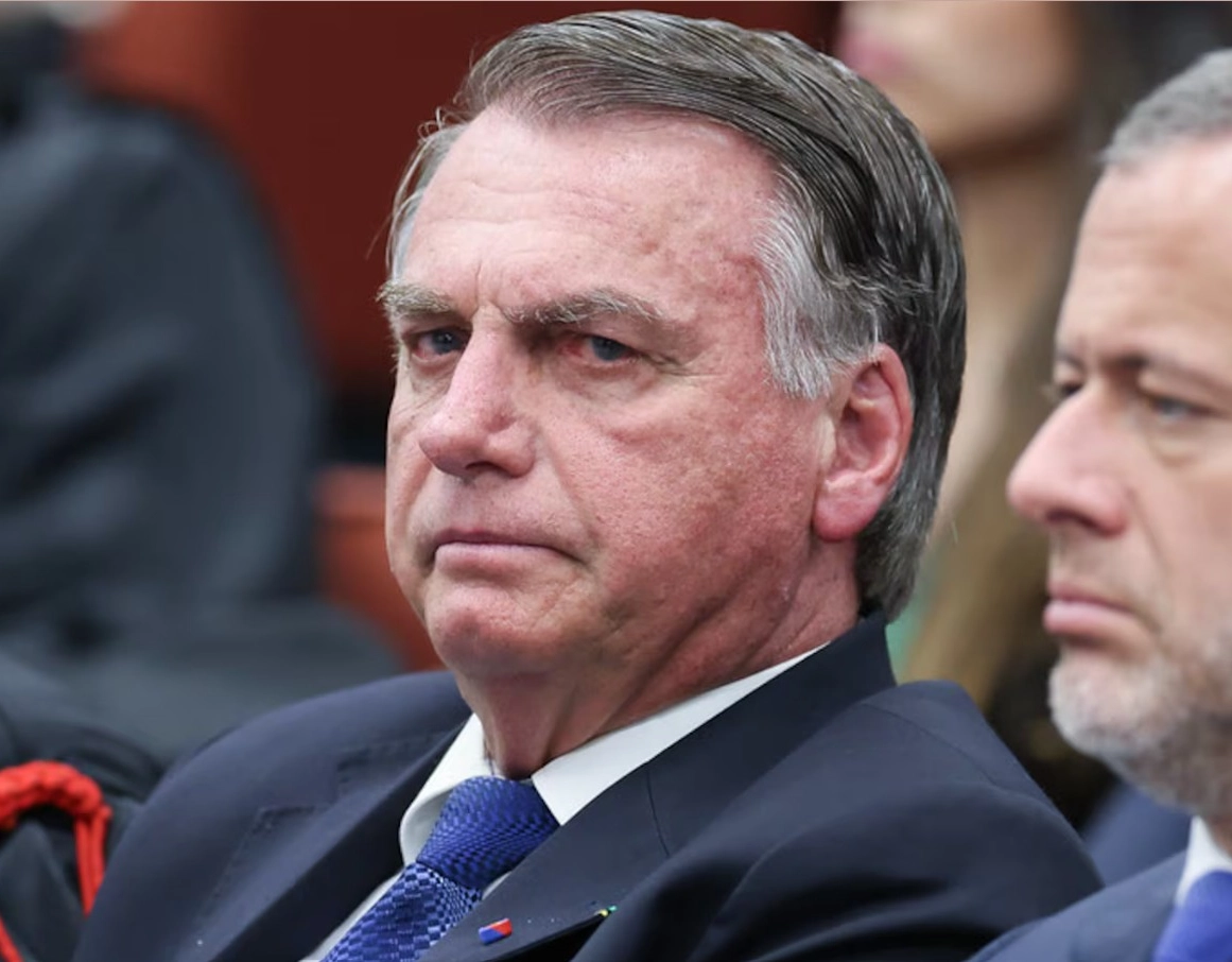 Luiz Fux vota por inocentar Bolsonaro de crimes na trama golpista