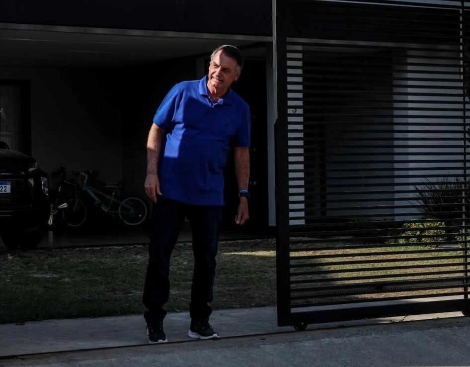 PGR descarta policiamento dentro da casa de Bolsonaro