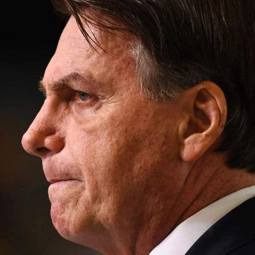 Bolsonaro cancela agenda de julho por novos problemas de saúde
