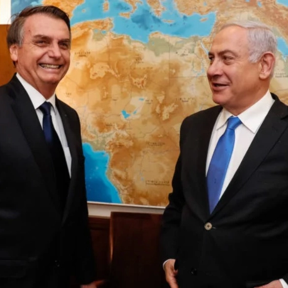 Bolsonaro pede devolução de passaporte para viagem a Israel