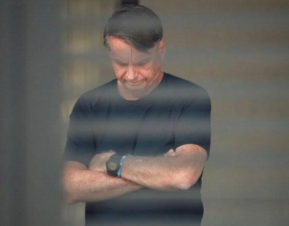 Bolsonaro passará  por audiência de custódia neste domingo
