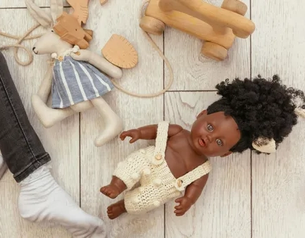 Campanha 'Cadê Minha Boneca Preta?' lança 3ª edição em Salvador e Itaparica