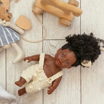 Campanha 'Cadê Minha Boneca Preta?' lança 3ª edição em Salvador e Itaparica