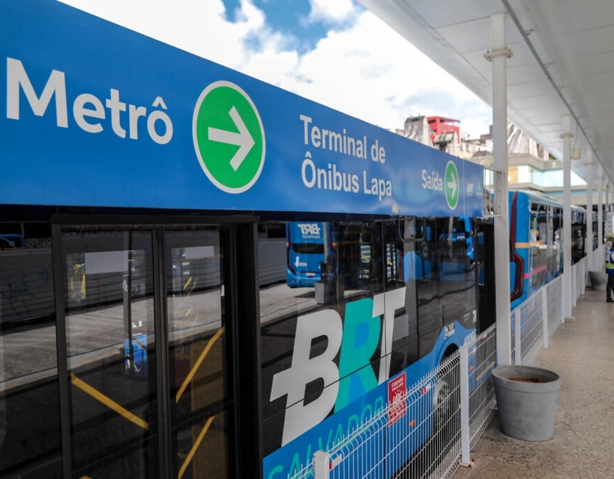 BRT Salvador bate recorde histórico com 2 milhões de passageiros em um mês