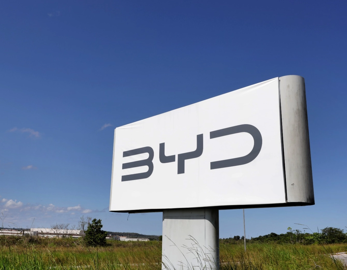 BYD inicia produção de veículos elétricos no Brasil em junho