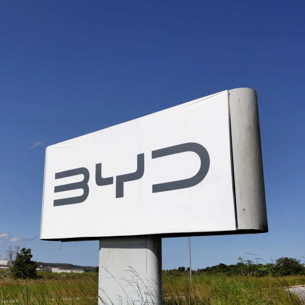 MPT processa BYD por trabalho escravo e tráfico de pessoas