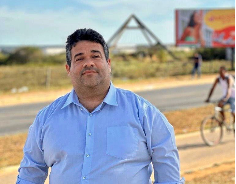 Ivan Cordeiro comemora anúncio de construção de Centro de Convenções de Vitória da Conquista após cobrança do seu mandato