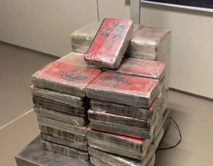 Polícia prende traficante na Linha Verde e apreende 70 kg de cocaína