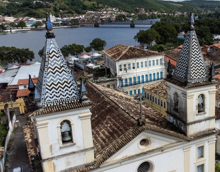 Guerra de facções em Cachoeira vira também disputa política entre ACM Neto e Eliana Gonzaga