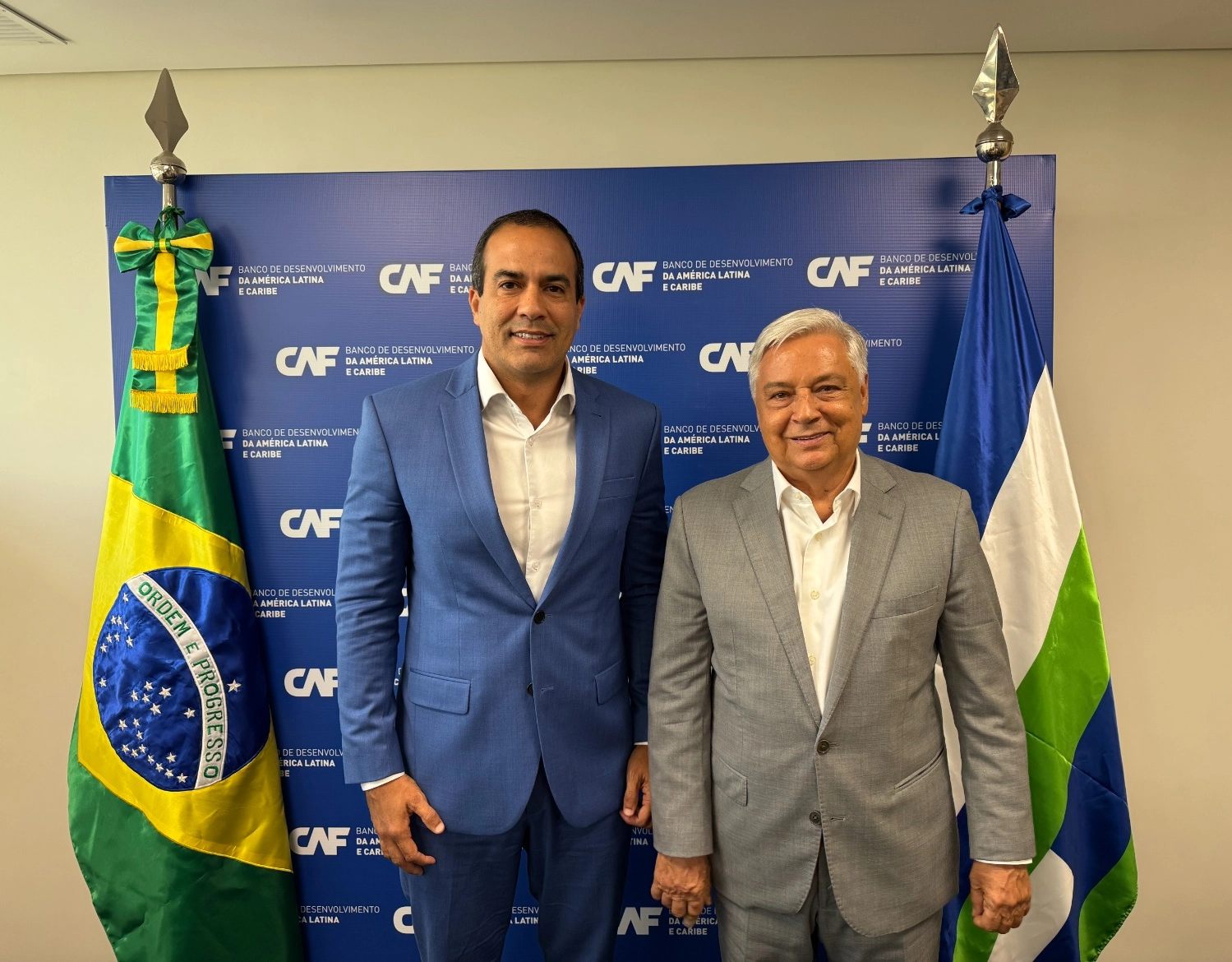 Bruno Reis assina financiamento de US$125 milhões para implantação de Teleférico em Salvador