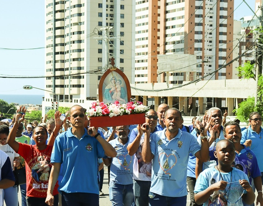 Fé e devoção marcam a XVII Caminhada com Maria em Salvador