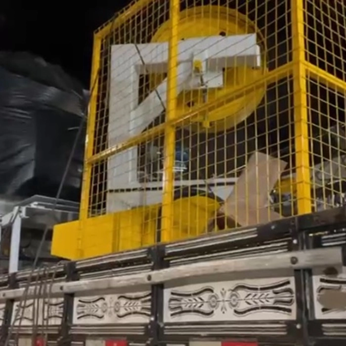 PRF acha 1,7 tonelada em maconha em caminhão que transportava máquinas, na BR-116