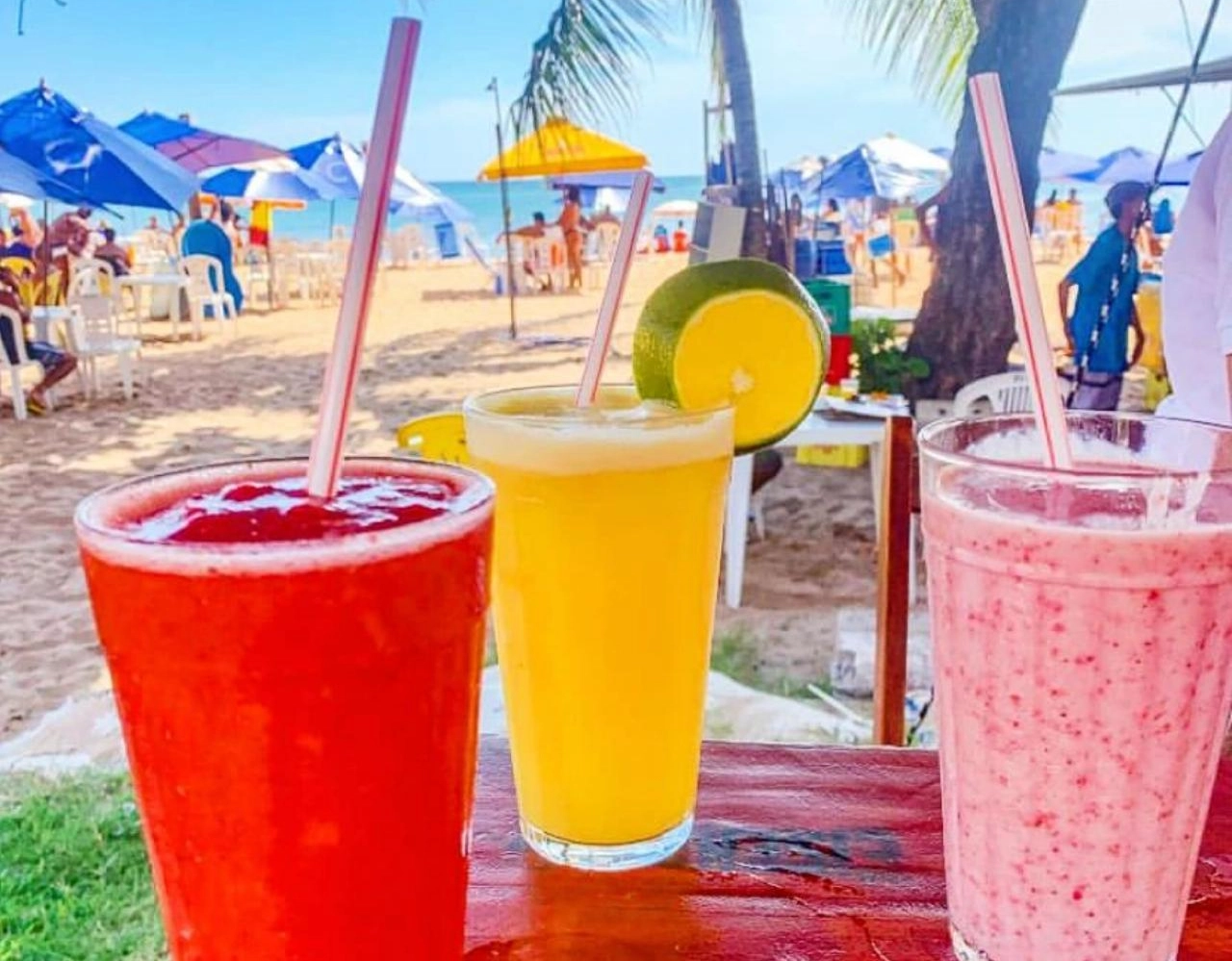 Lei proíbe fornecimento de canudos plásticos em Salvador