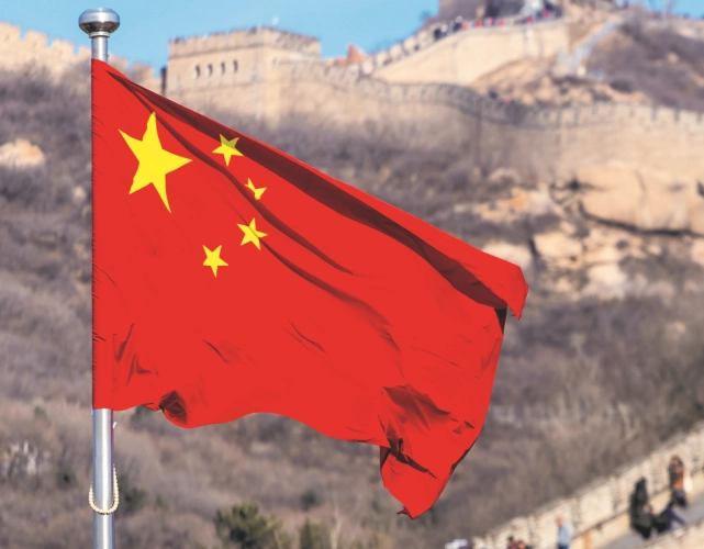 Impulsionado por investimentos, número de trabalhadores chineses no Brasil triplica em dois anos