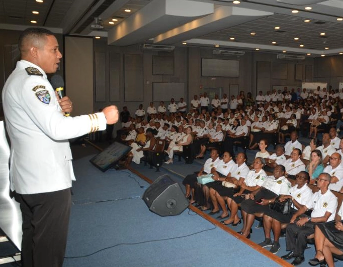 Mais de 500 capelães discutem regulamentação da profissão em audiência na Bahia