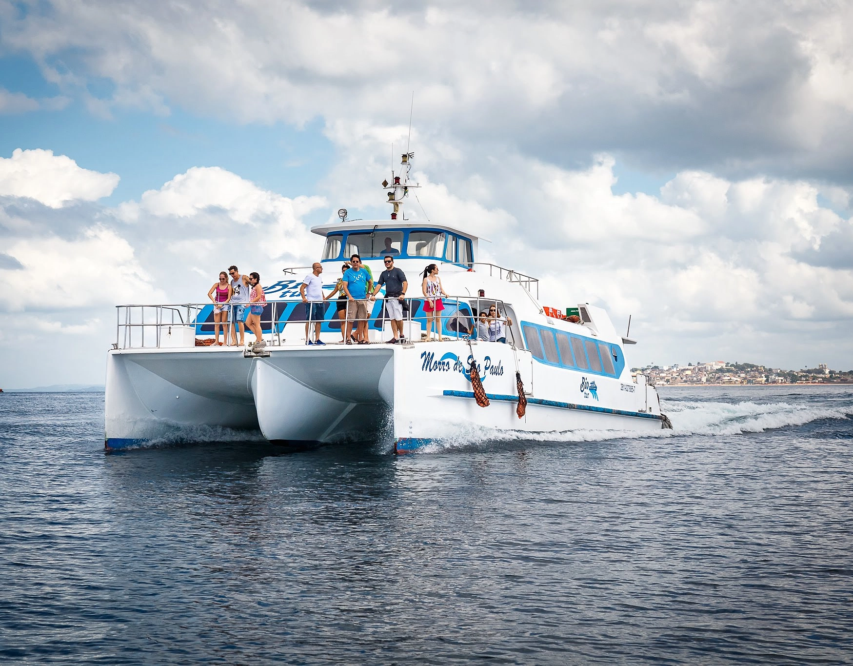 Travessia Salvador - Morro de São Paulo registra alta procura às vésperas do Réveillon