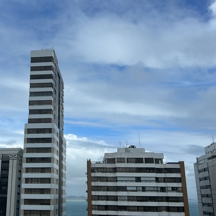 Chuva em Salvador tem invasão de água no ferry, acumulado do mês inteiro e outros incidentes; veja