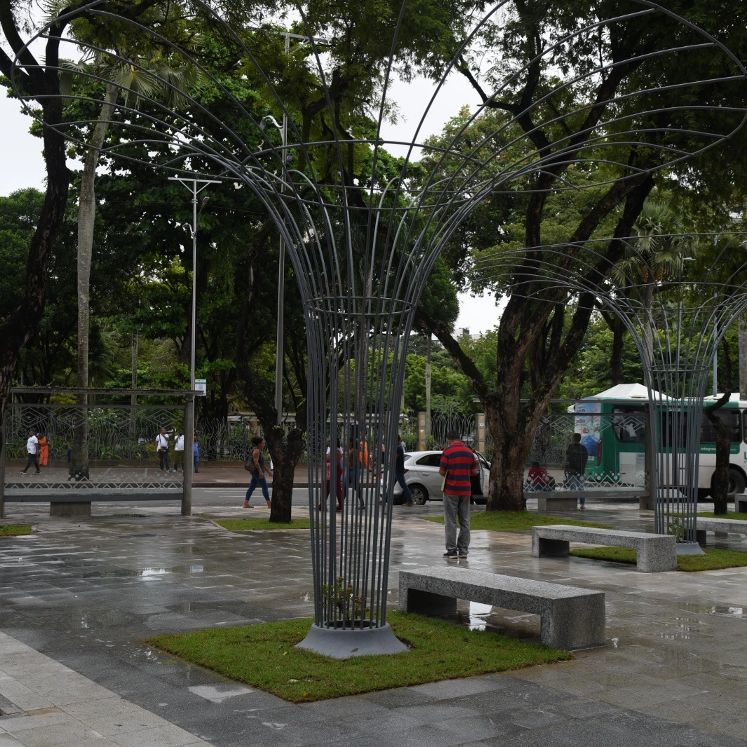 Praça do Campo Grande passa por mudanças após requalificação