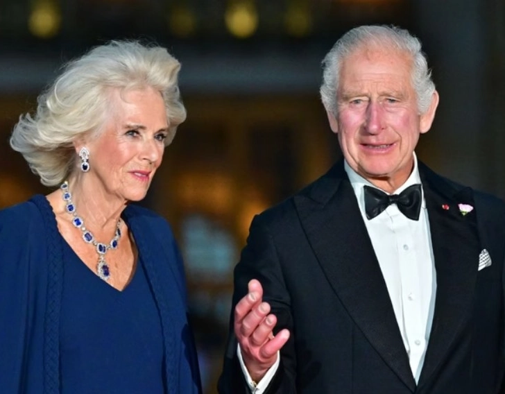 Rei Charles III e rainha Camilla confirmam visita de Estado ao Vaticano em outubro