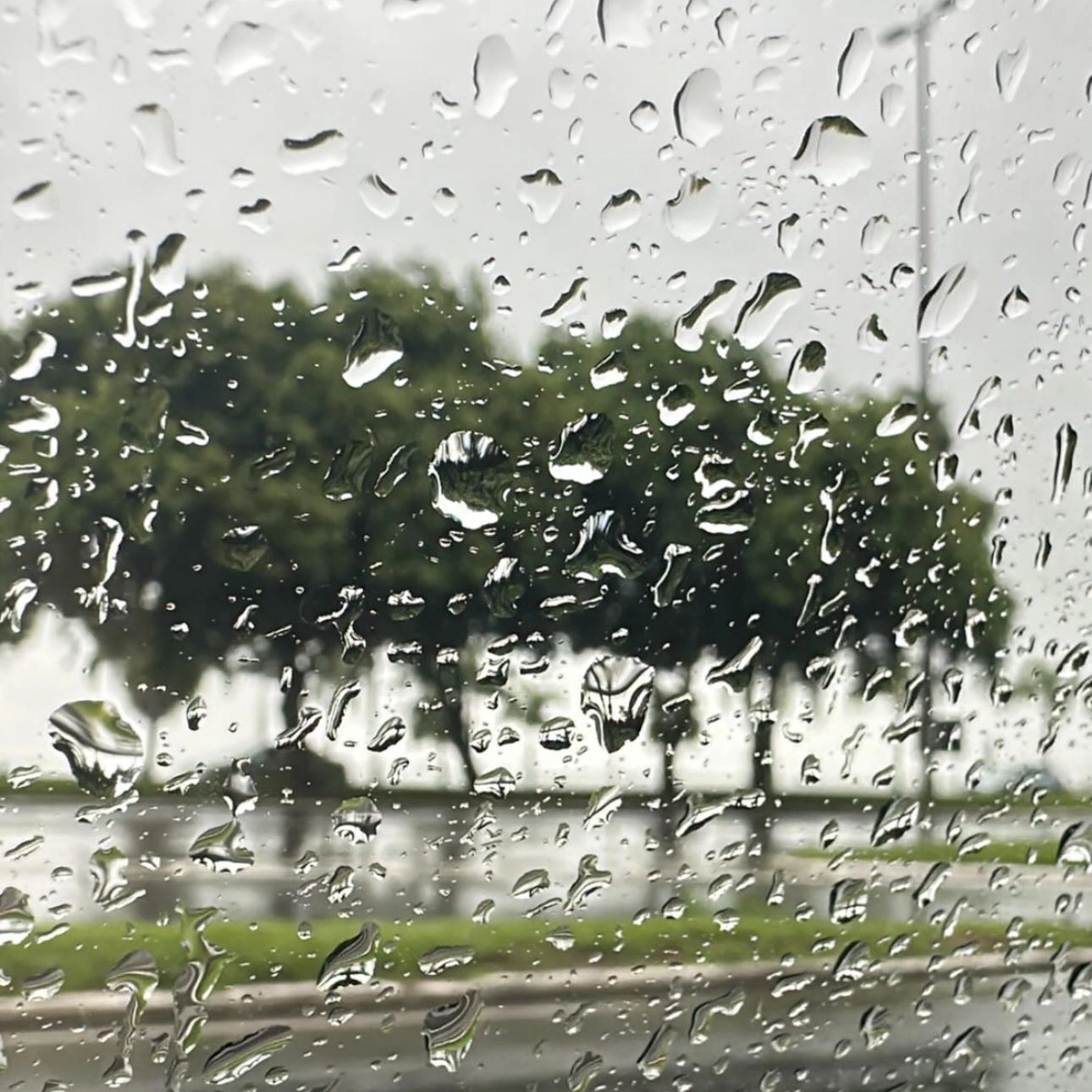 Mais de 300 cidades da Bahia estão em alerta de chuvas intensas, diz Inmet
