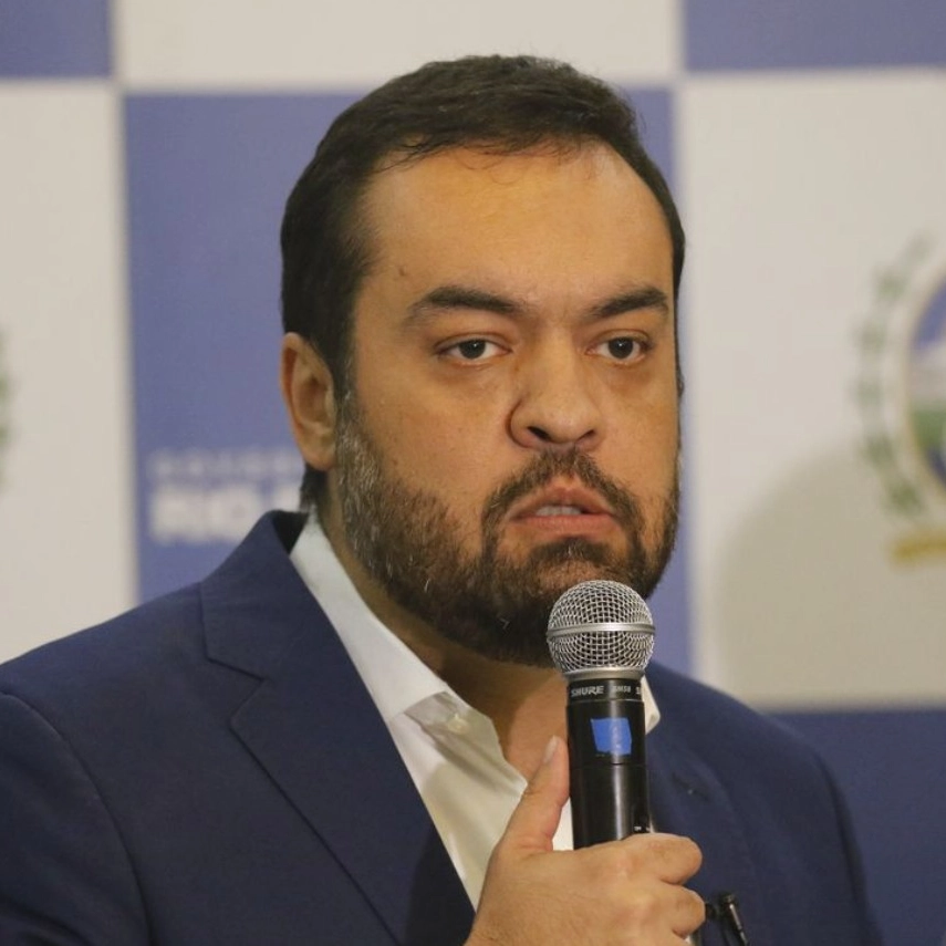 Deputado apresenta projeto para conceder Comenda Dois de Julho a Cláudio Castro