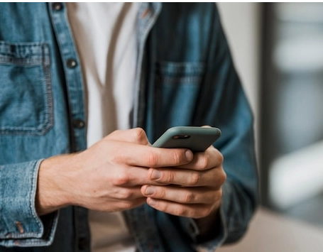 Rede social X enfrenta instabilidade neste sábado