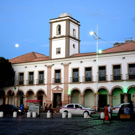 Câmara de Salvador retoma atividades na sexta-feira