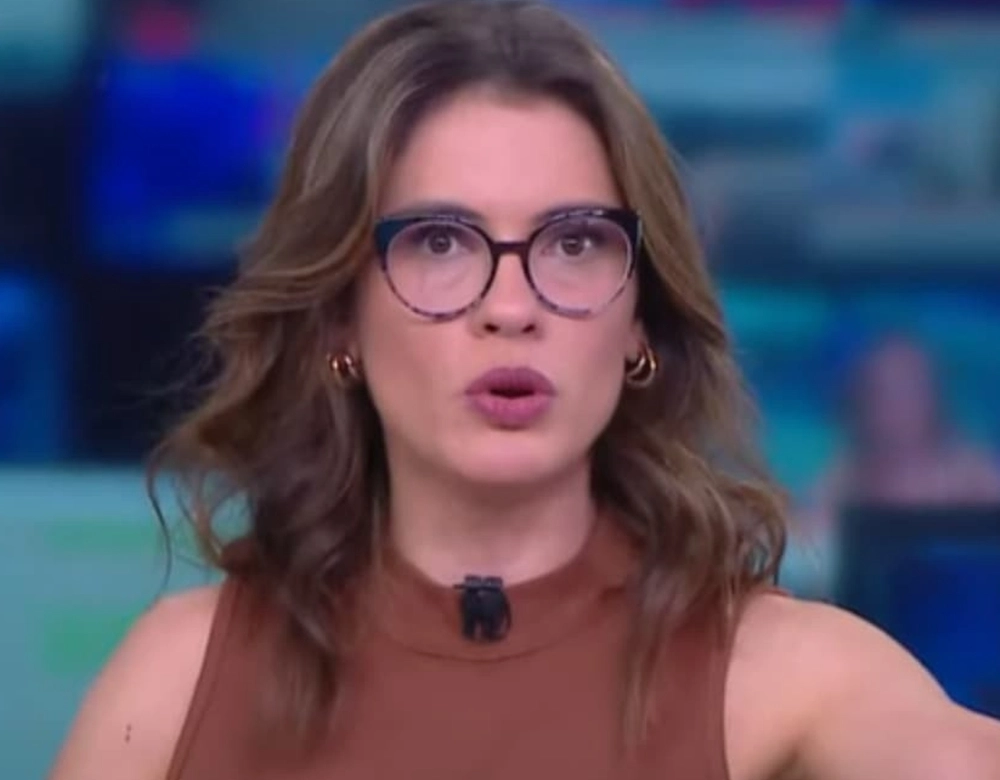 Jornalista chama Bolsonaro de “Bozo” ao vivo e viraliza nas redes