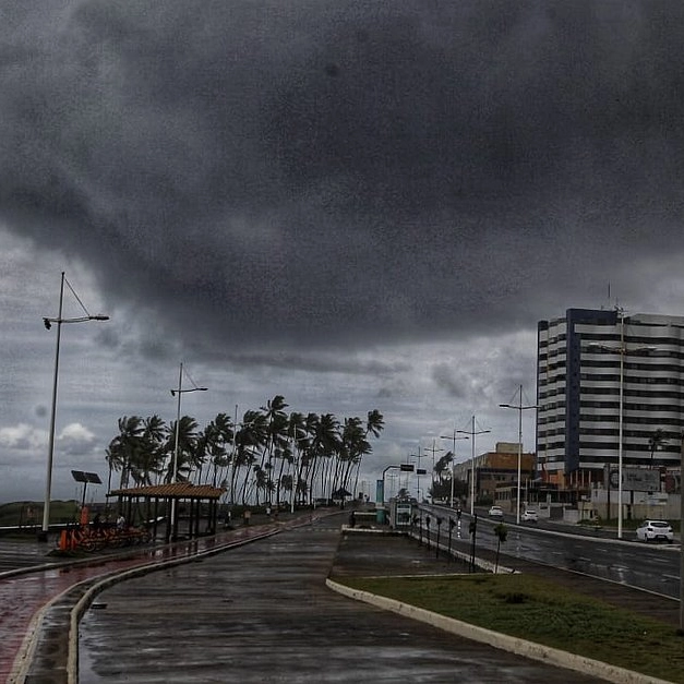 Feriadão deve ser marcado por chuvas intensas, em Salvador; confira previsão