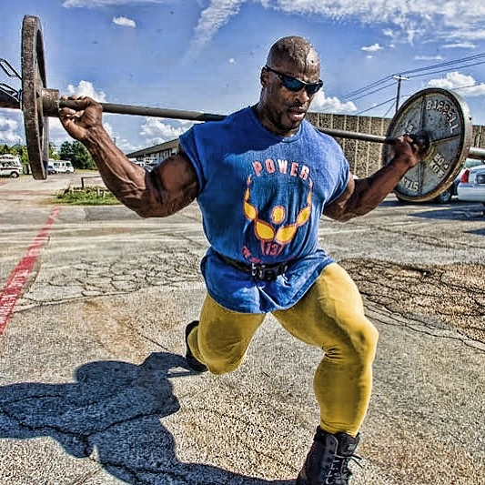 Ronnie Coleman é internado nos EUA com infecção na corrente sanguínea