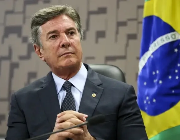 Ministro Alexandre de Moraes concede prisão domiciliar a Fernando Collor de Mello