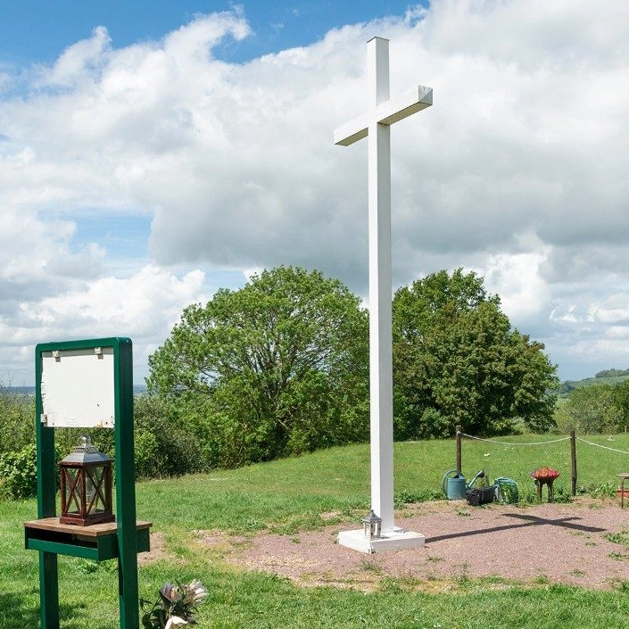 Vaticano encerra polêmica e nega aparições de Jesus na França
