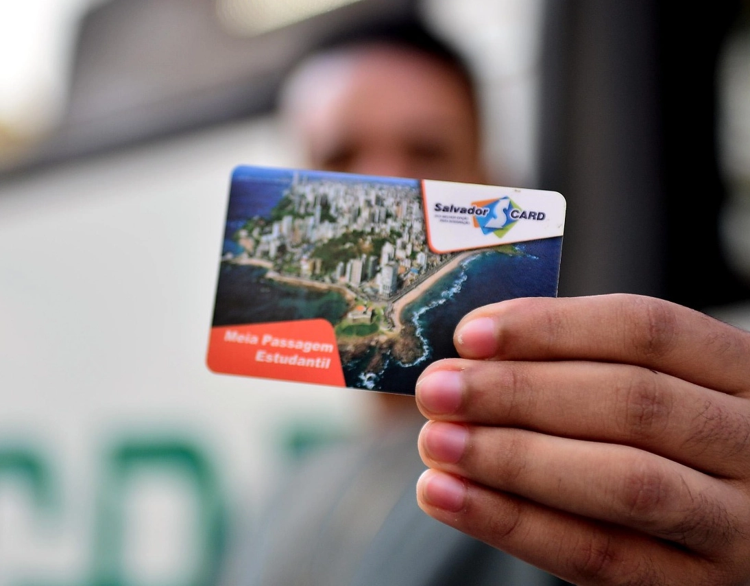 Estudantes de Salvador terão ônibus gratuitos nos dois domingos de Enem
