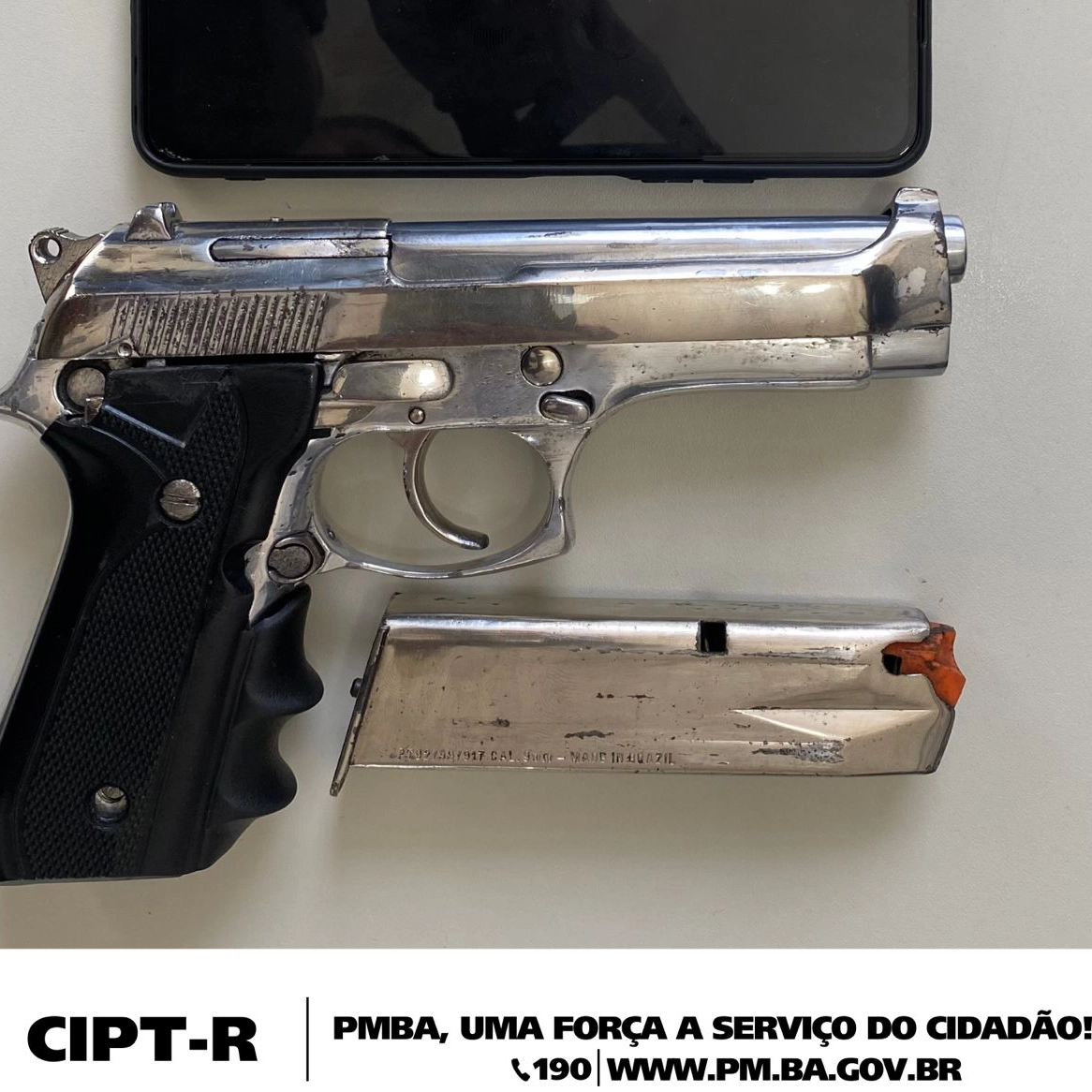 PM apreende pistola na cidade de Santo Antônio de Jesus