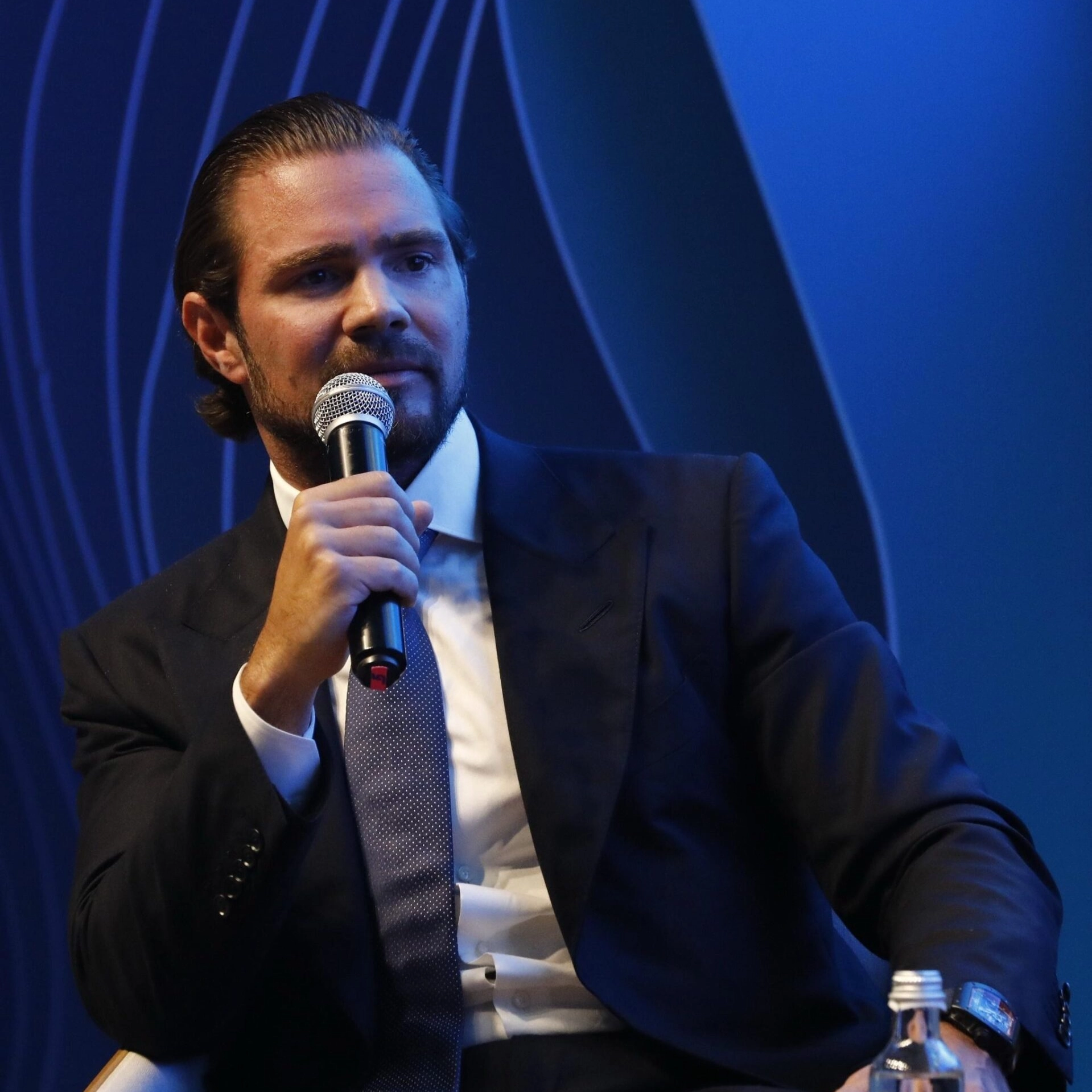 Bilionário do Banco Master, Daniel Vorcaro é preso pela PF