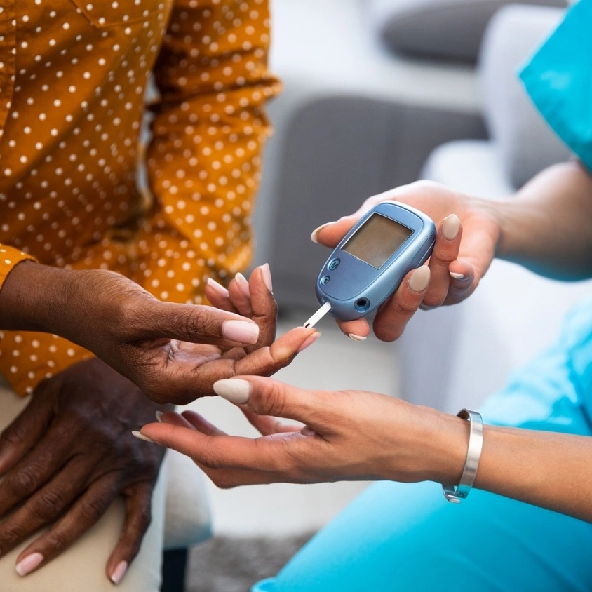 Dia nacional do diabetes: médico explica como a doença pode ser prevenida e compartilha dicas de cuidados