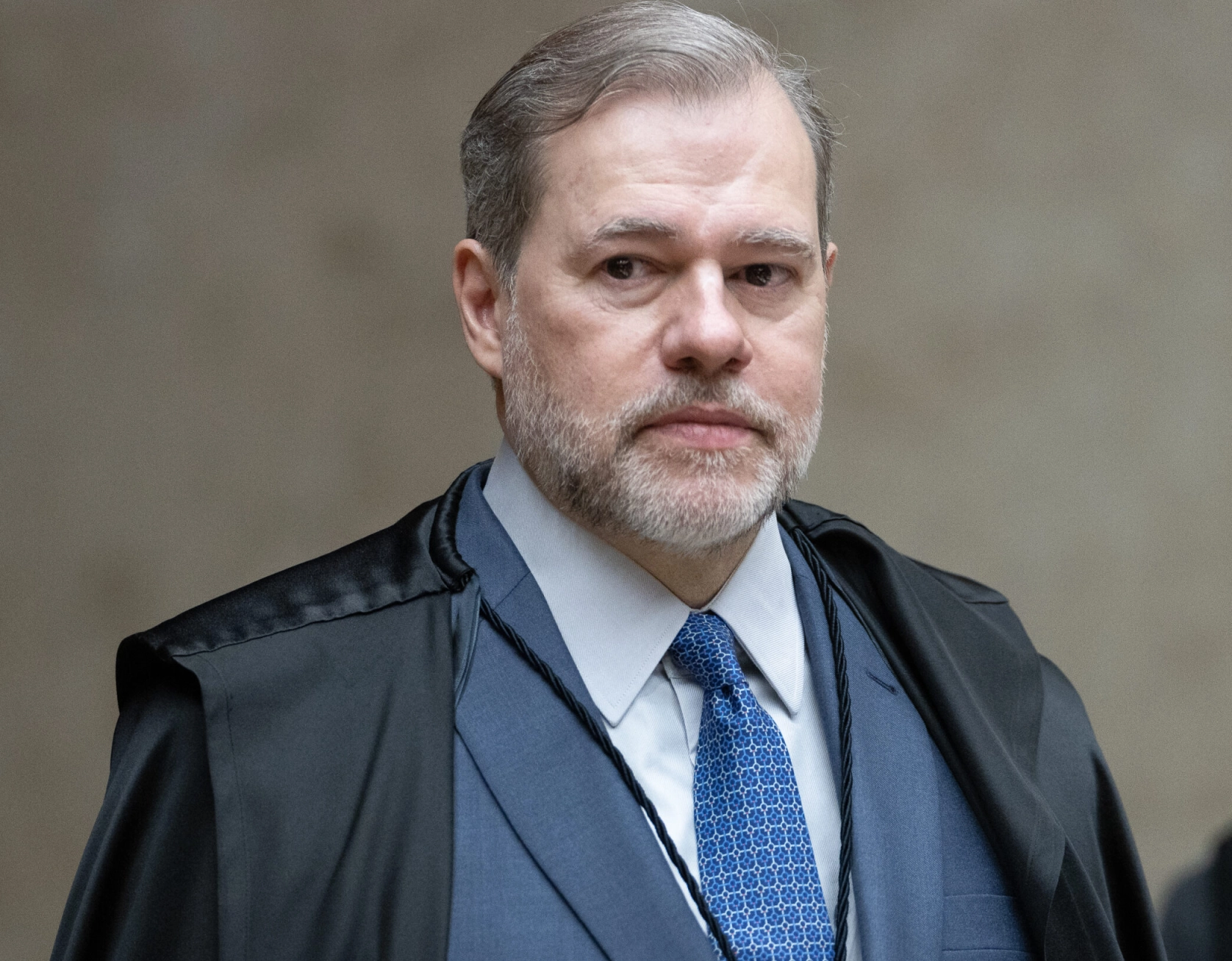 Toffoli dá 10 dias para Câmara explicar tramitação da PEC da Blindagem