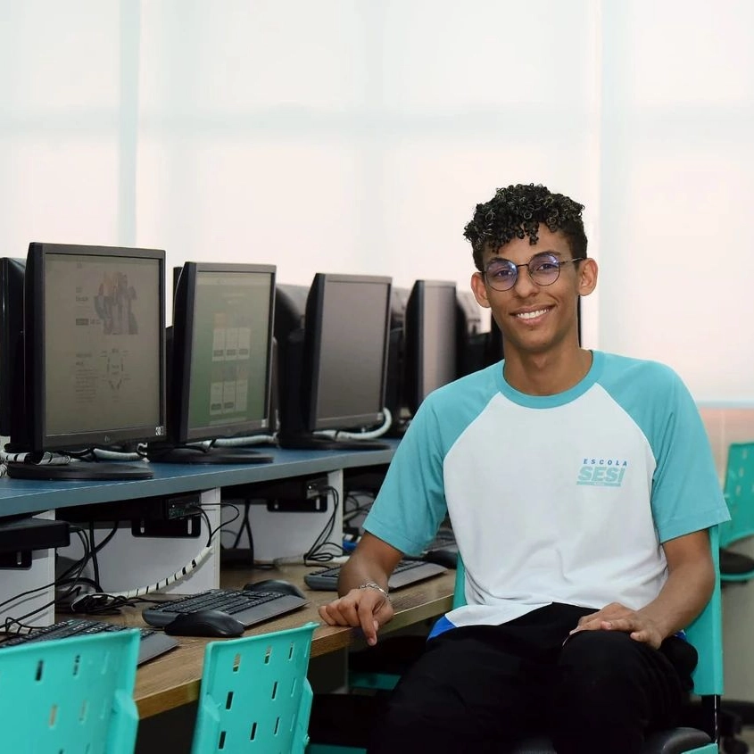 Jovem baiano vai representar o Brasil em campeonato mundial de tecnologia nos EUA