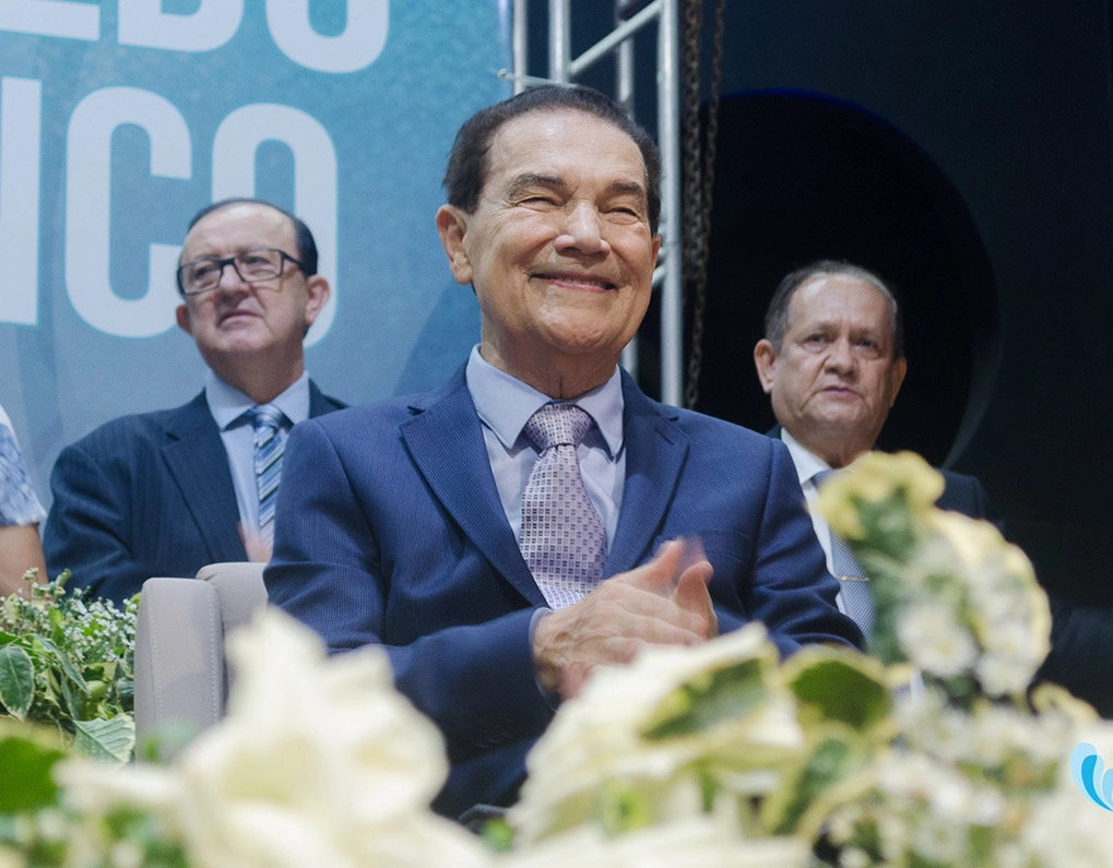 Divaldo Franco celebra 98 anos em Salvador