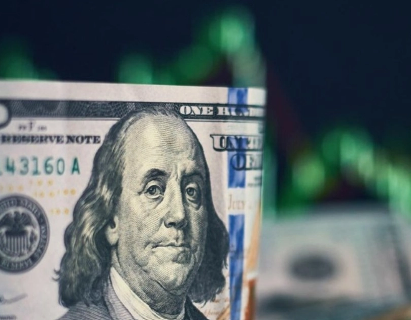 Dólar fecha em queda e termina o dia cotado a R$ 6,04